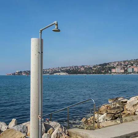 Сasa de vacaciones Floating Sea House Principessa Portoroz