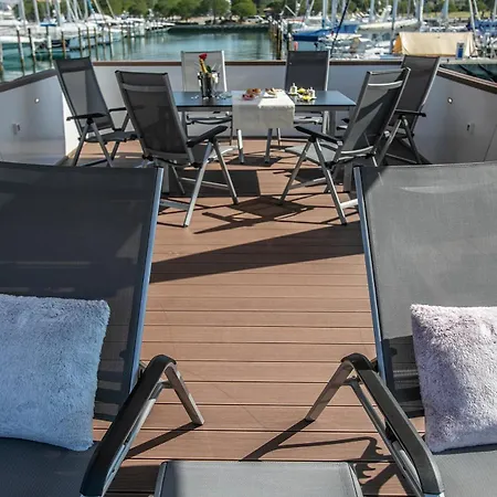 Floating Sea House Principessa Portoroz