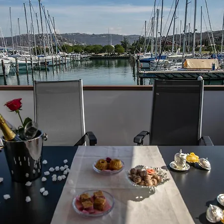 Casa vacanze Floating Sea House Principessa *