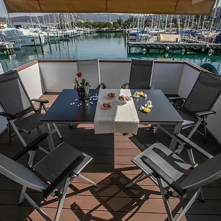 Vakantiehuis Floating Sea House Principessa