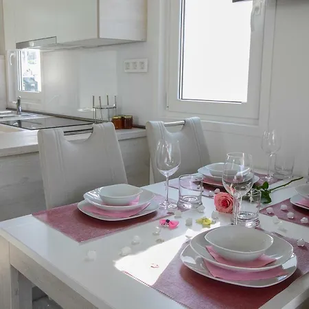 Floating Sea House Principessa Dom wakacyjny *