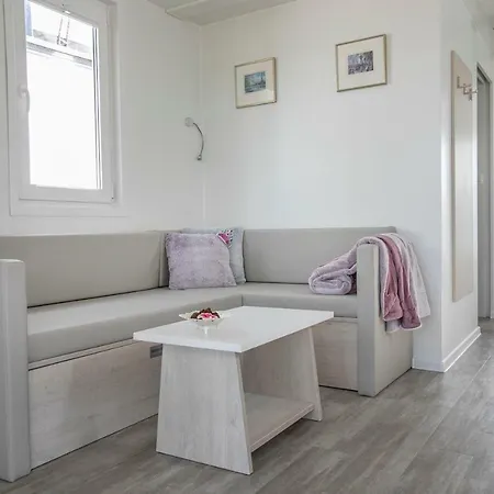 Dom wakacyjny Floating Sea House Principessa