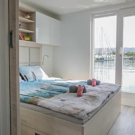 Prázdninový dům Floating Sea House Principessa