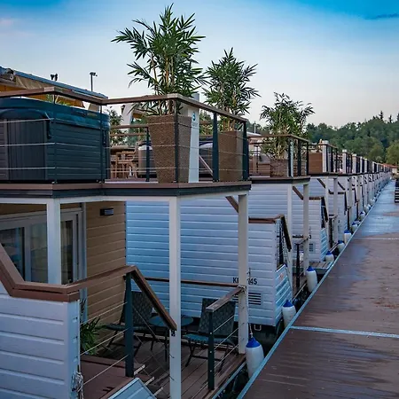 Floating Sea House Principessa