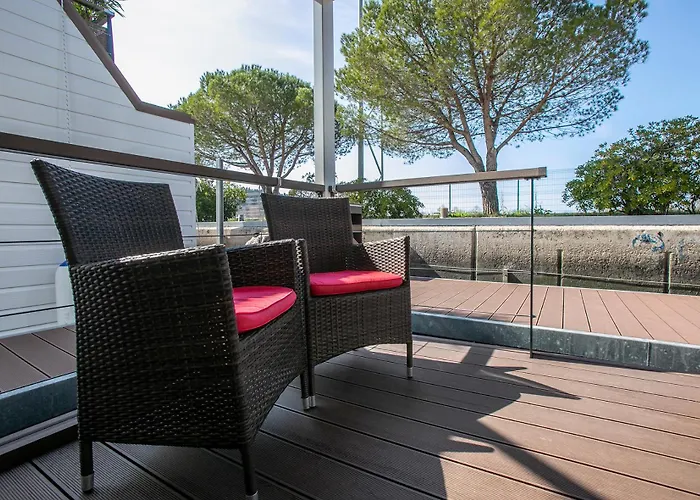 Floating Sea House Principessa