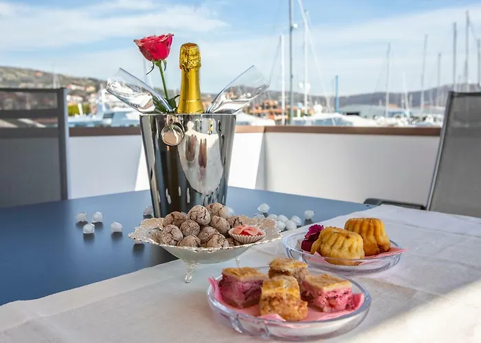 Floating Sea House Principessa 別荘 *