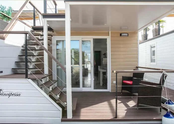 Floating Sea House Principessa 別荘 *