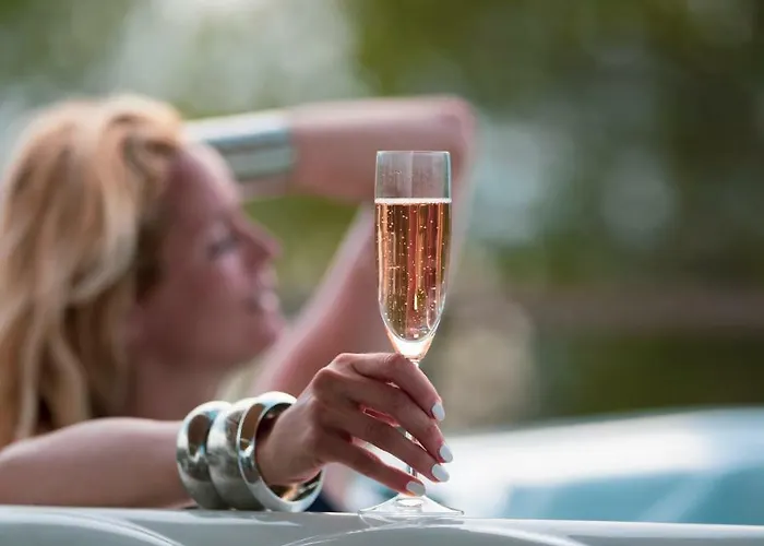 Floating Sea House Principessa * ポルトローシュ